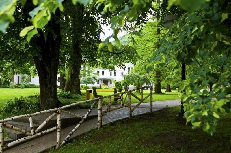 Apartmani Ramonda Теслич Экстерьер фото